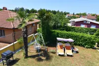 Apartment Umag-Savudrija, Nena1 near the beach terrace Wi-Fi, garden