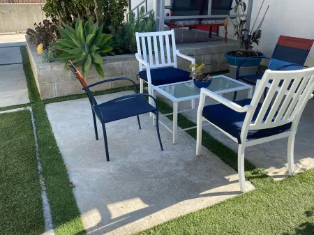 Chic Modern 2bed2bath house 195 p nt West Hollywood  min 30days min/60days max Отели в г. Западный Голливуд