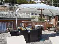 Apartment 300 m beach Costa Marina di Pinamare -WIFI-A/C-SMART TV 43" Hotels in Andora