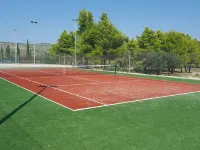 Villa Gudelj, 30m from the beach, air-conditioned, kayaks, bicycles, heated pool Hotels in Milna