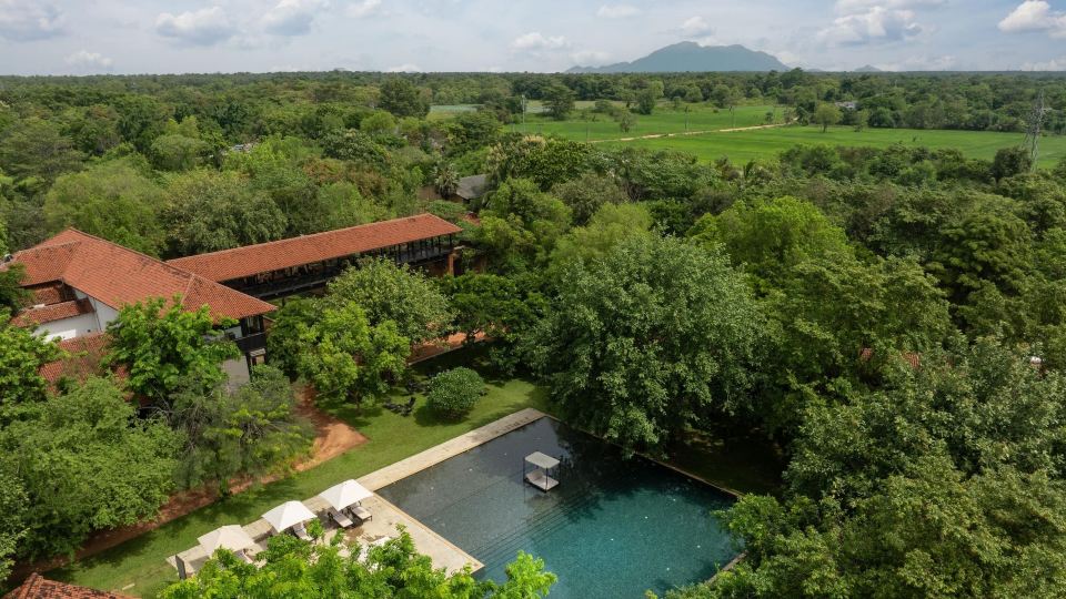 SigiriyaJungles Resort & Spa