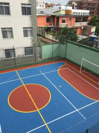 Rent beautiful 2 bedroom apt at a Fort Beach court. Отели рядом с достопримечательностью «Shells Beach»