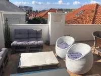 Apartamento com Terraço e 3 Quartos, 200 Metros da Praia Hotels near Primvs