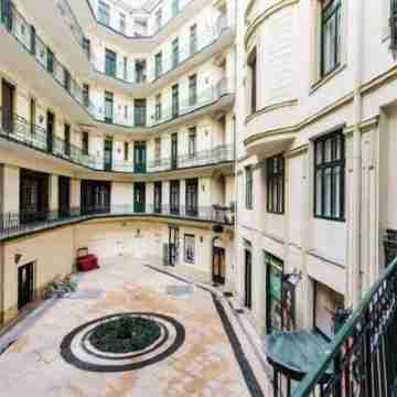 Premium location in downtown Budapest Others
