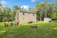 C-Howder Chalet Dog Heaven! Huge Fenced Yard