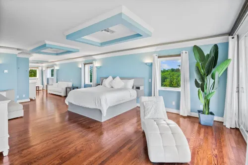 Ultimate Outdoor Living, in the Heart of Exuma, High above it All