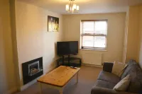 Ingle Mews - Accomadates 1 - 7 people