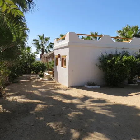 Villa Gardenia - Casa Jazmín directly on the sea