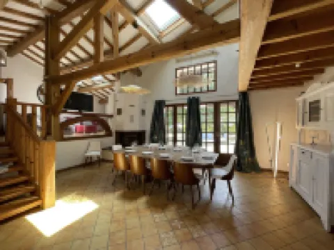 House in gujan la hume Hotels in Gujan-Mestras