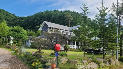 Under Hill Pension Hotels in Pyeongchang-gun