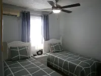 3 Br/3 Bath. Sint Maarten Direct Beachfront with Pool!  Rates Start at 250/nt!!
