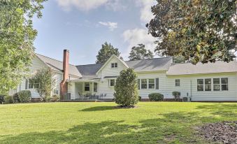 Family Home w/ Fire Pit, 2 Mi to Lake Access