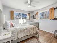 Retro Retreat A 60's Time Capsule 3 Bedroom Home - 4-Star