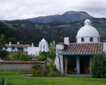 Las Palmeras Inn Hotels in Otavalo