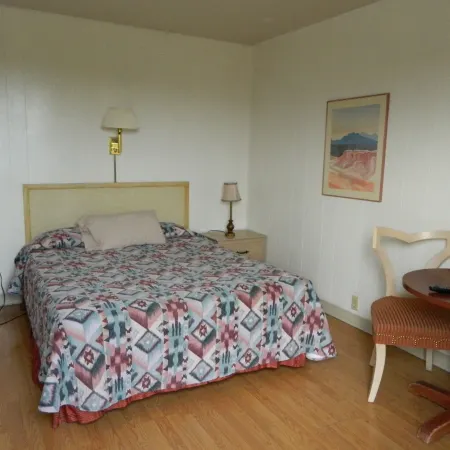Marine Motel
