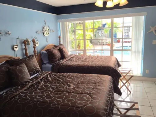 Coral Reef Guesthouse - Pensions