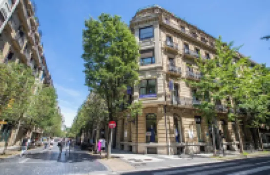 多諾斯蒂亞酒店