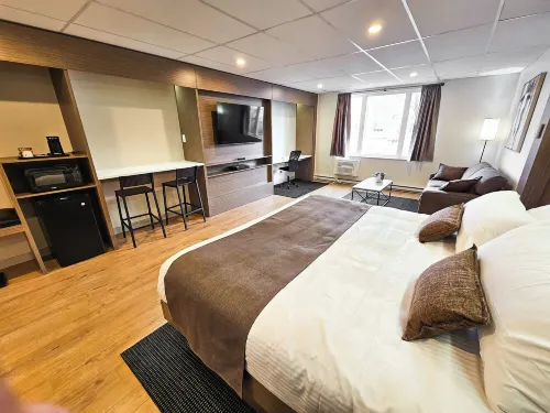 Hotel le Voyageur Hotels in Beauport