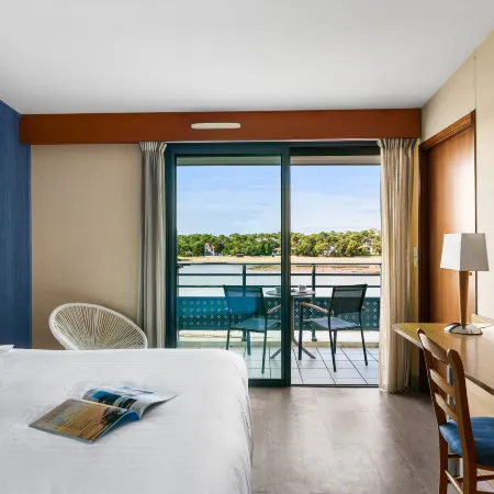 Hotel le Pavillon Bleu