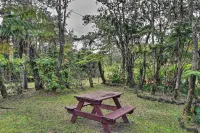 Tropical Volcano Bungalow < 4 Mi to Nat'l Park! - 3-Star