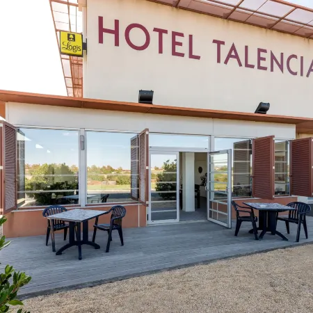 Cit'Hotel Talencia Отели в г. Туар