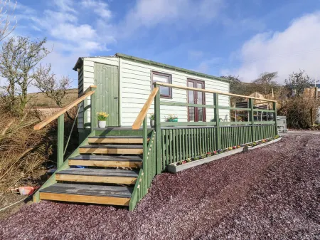 Nŷth Y Bioden Отели в г. Лланаелхаерн