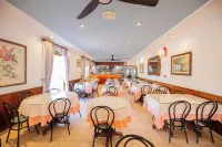 Hotel Montana by Bossh! Hotels Hotels in Pau