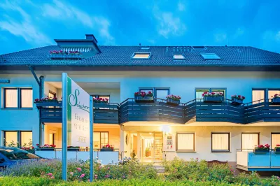 Hotel Garni Schacherer فنادق في Heitersheim
