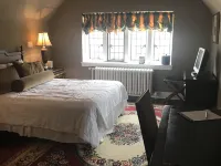 The Castle at Skylands Manor Hotel a Ringwood