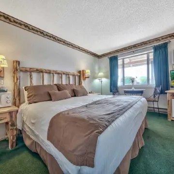 Walker River Lodge