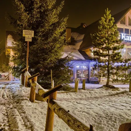 Zajazd BIAŁCZAŃSKI Dom Wypoczynkowy Restauracja Blisko Stoków Narciarskich