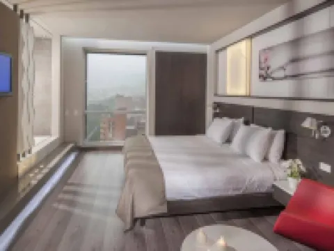 音圖飯店 佩德羅內爾戈麥斯博物館附近的飯店