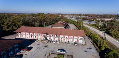 Red Carpet Inn Louisville Hotels in Hurstbourne