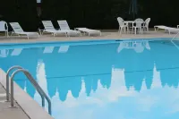 Tides Inn at Stehli Beach - Beach