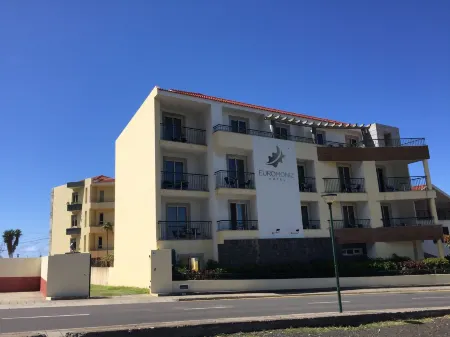 Hotel Euro Moniz Отели в г. Ribeira Da Janela