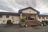 Port Augusta Inn Hotels in Courtenay