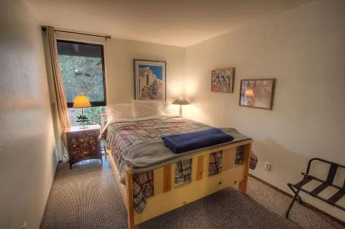 레드어닝의 알파인 게트어웨이 3베드룸 홈