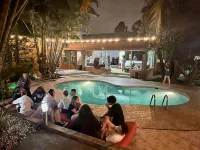 Costa Rica Backpackers - piscina