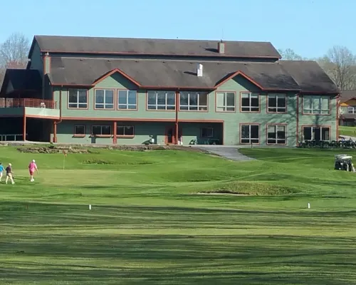 Salt Creek Golf Retreat Hotels in Brown County