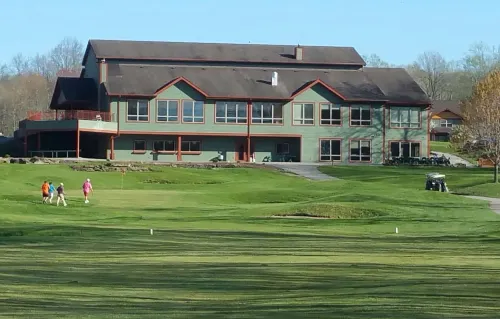 Salt Creek Golf Retreat Hotels in Brown County