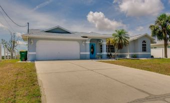 Port Charlotte Home w/ Pool - 8 Mi to Beaches!