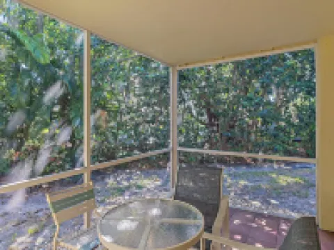 Pura Vida 2 Bedroom Condo by RedAwning Hotels in Longboat Key