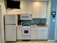Beachgate Condo Suites and Hotel 233 Condo