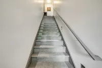1 Mi to Dtwn Grand Rapids: Chic Condo w/ Balcony! - Kondo