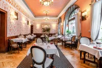 Hotel H15 Francuski Old Town - Destigo Hotels - 5-Star