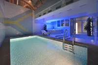 Hotel Podhrad - Pools