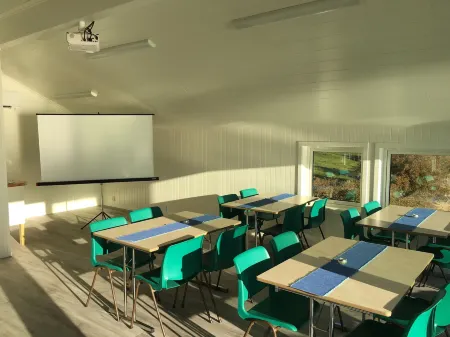 Hindrum Fjordsenter Отели в г. Vanvikan