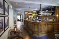 Royal Ship Hotels in Dolgellau