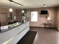 Denison Inn & Suites