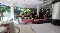 朱恩格拉民宿青年旅舍 - 早餐